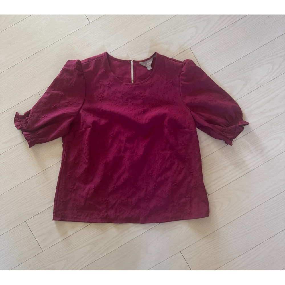 Ted Baker Maroon Puff Sleeve Floral Blouse Size Large Textured Elegant Top
